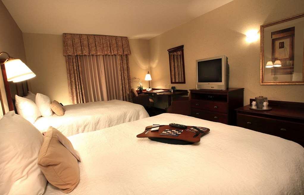 Hampton Inn & Suites Norfolk-Airport Værelse billede