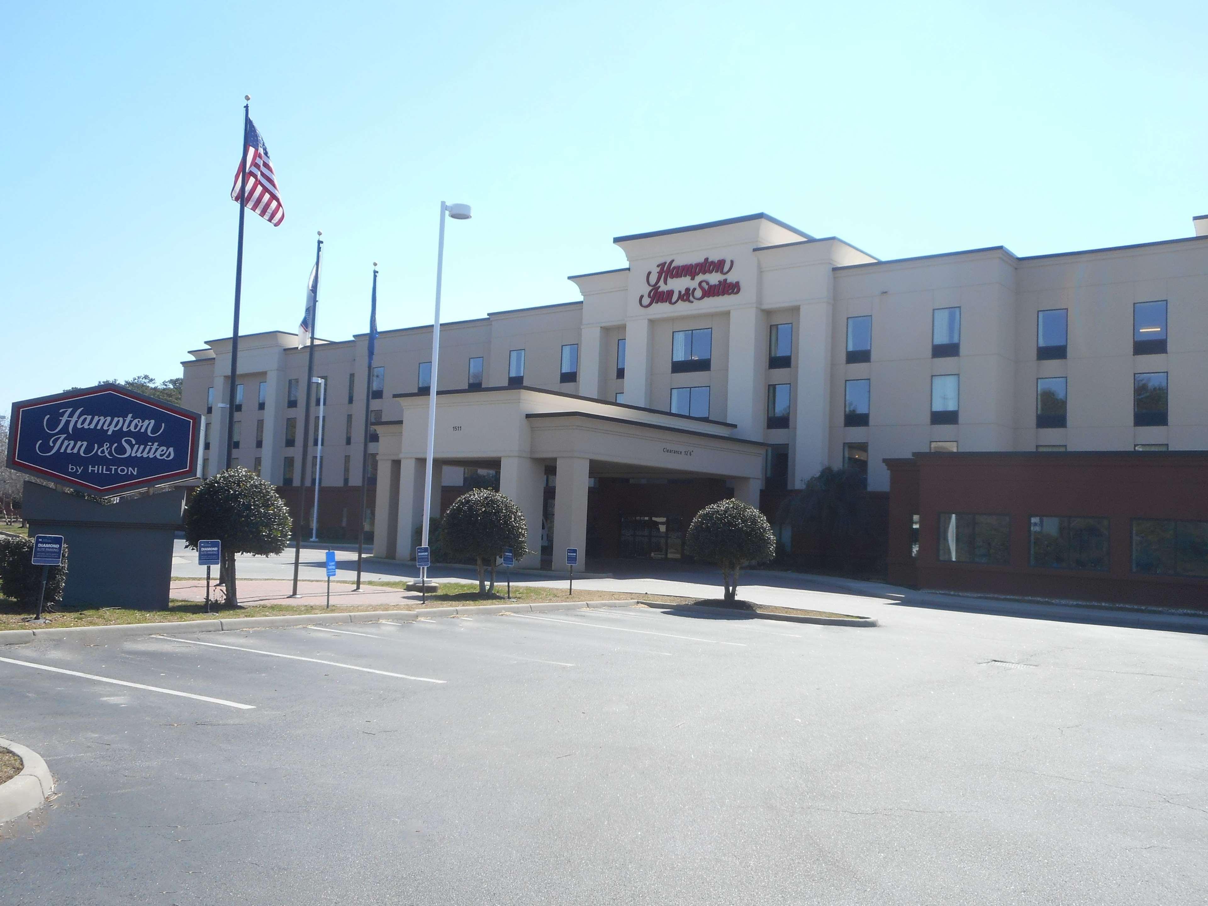 Hampton Inn & Suites Norfolk-Airport Eksteriør billede