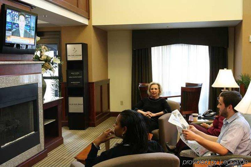 Hampton Inn & Suites Norfolk-Airport Interiør billede