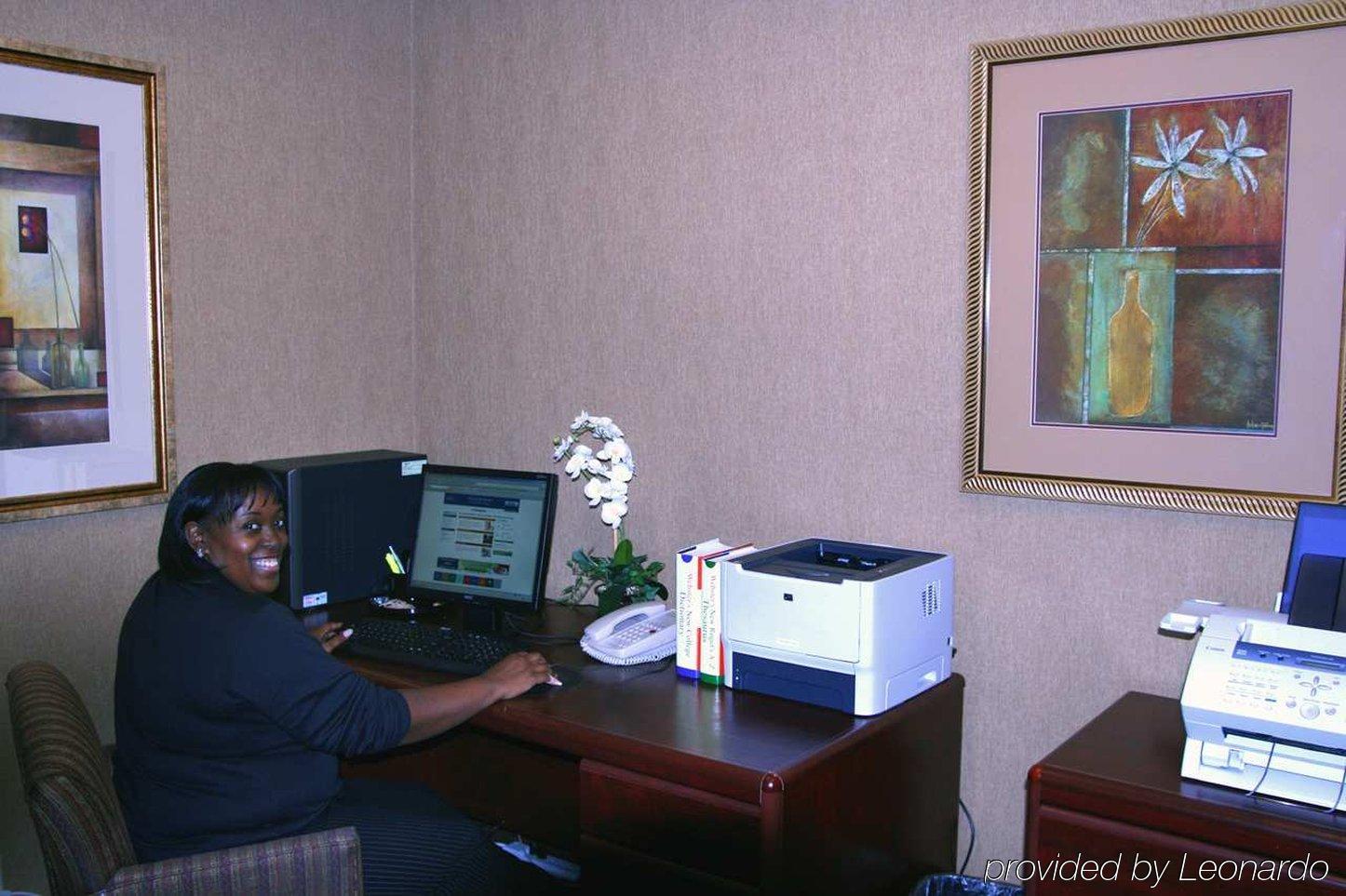 Hampton Inn & Suites Norfolk-Airport Faciliteter billede