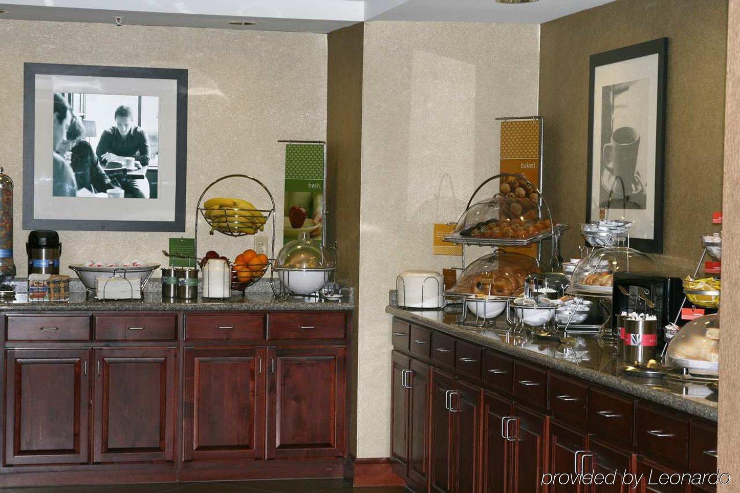 Hampton Inn & Suites Norfolk-Airport Restaurant billede